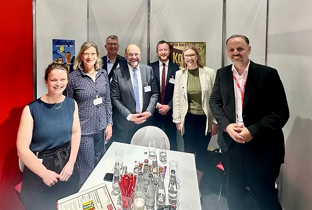 Guests from New Zealand and Australia meeting with FES Chair Martin Schulz and Executive Director Sabine Fandrych